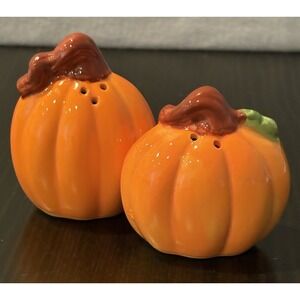 🎃Pumpkin Salt Pepper Shaker‎ Set Ceramic Fall Harvest Halloween Thanksgiving 🧂